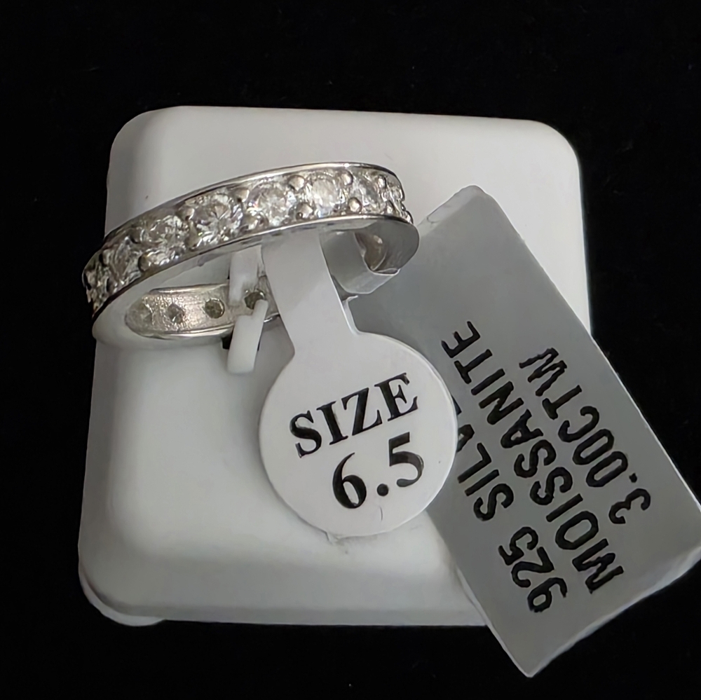 3.00CT VVS D Moissanite Eternity Band Ring | 925 Sterling Silver | Rhodium Plate